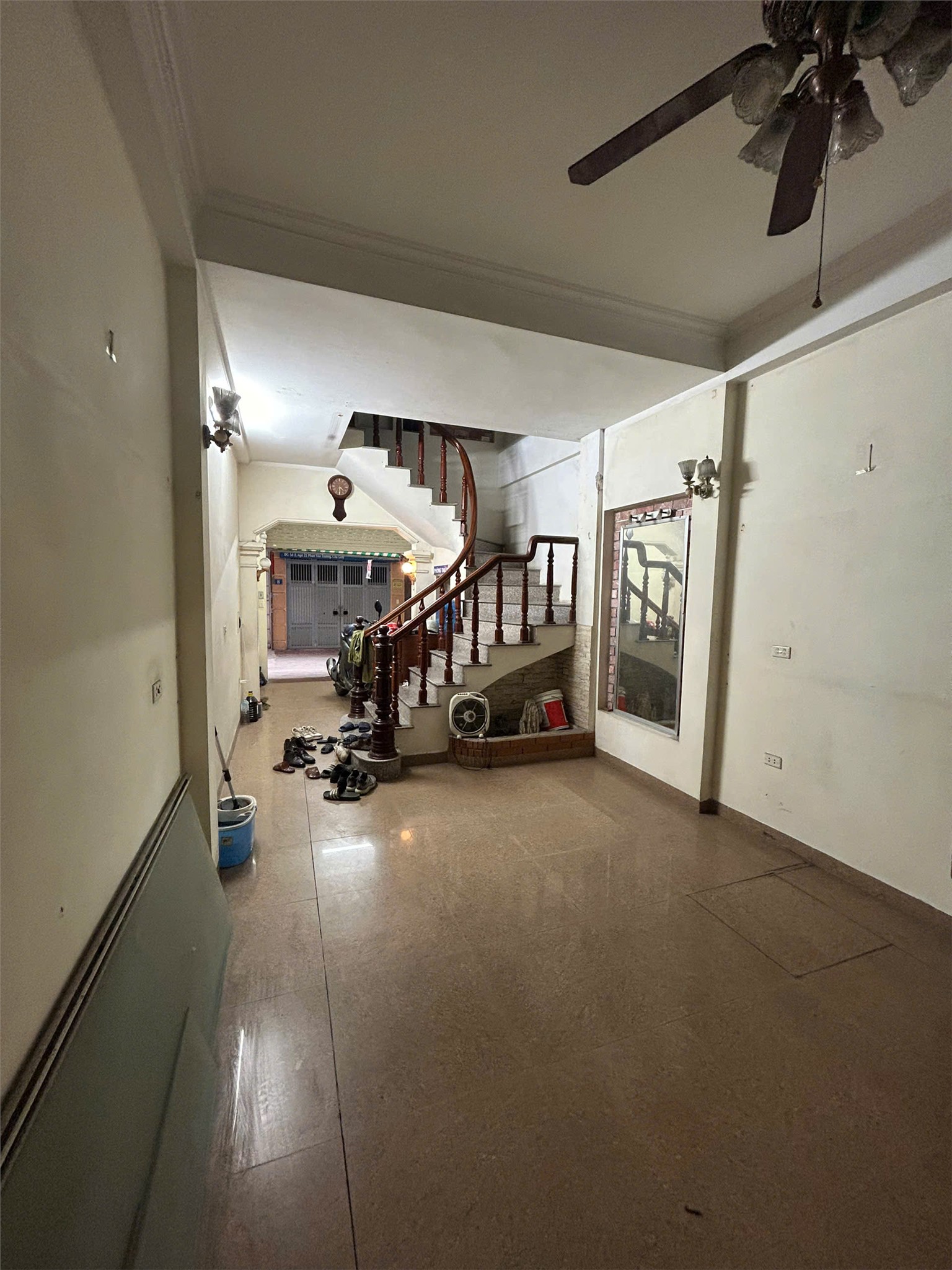 Chính chủ bán nhà ngõ Chợ Nhà Xanh - Phố Phan Văn Trường, chính chủ uy tín, 17 tỷ có thương lượng. 15982797