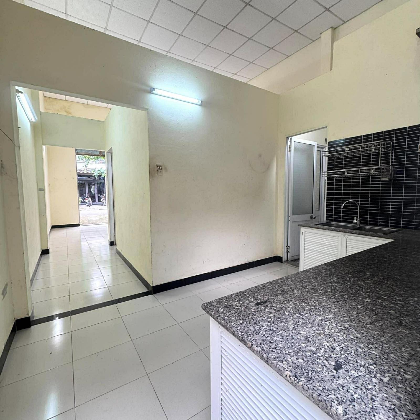 🔴💥Bán nhà C4 Lương Khánh Thiện - Gía = Lô đất 15982806