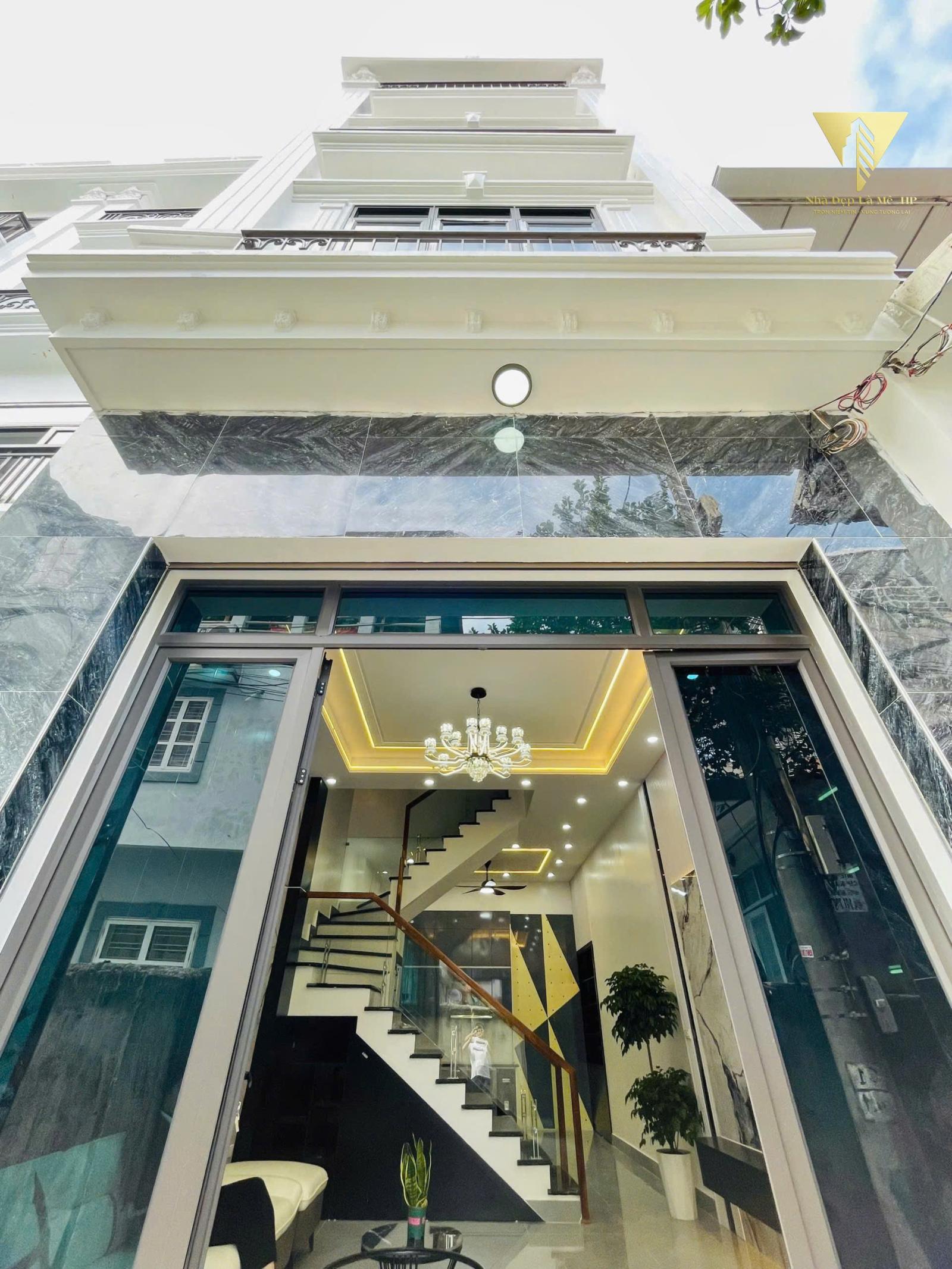 BÁN NHÀ 4 TẦNG SAU NGUYỄN HỮU TUỆ – NGÔ QUYỀN – Ô TÔ ĐỖ SÁT CỬA – GIÁ 3,85 TỶ 15982815
