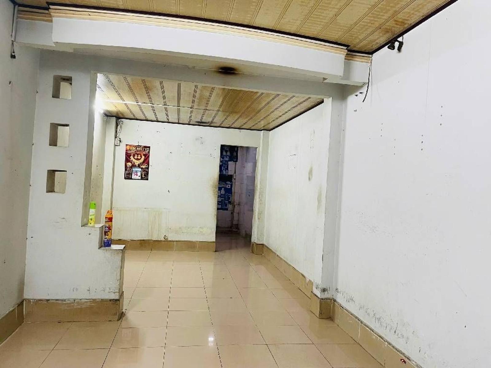 HXH THÔNG TÂN SƠN NHÌ - GIÁP TÂN BÌNH - NHÀ 3 TẦNG ĐÚC - CHỈ 5.x TY (TL MẠNH)  15982826