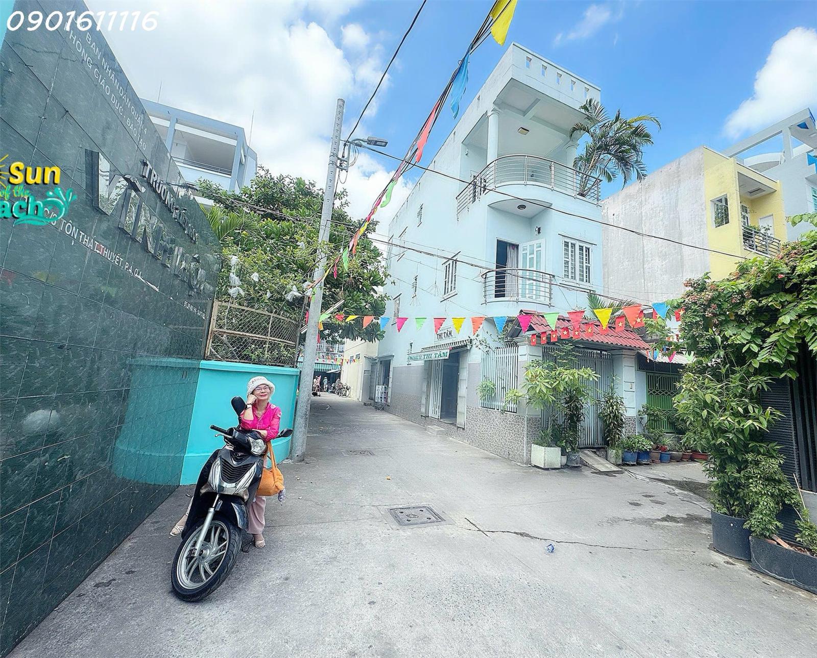 BÁN NHÀ XE TẢI QUAY ĐẦU ĐƯỜNG TÔN THẤT THUYẾT - NGAY TRƯỜNG HỌC VĨNH HỘI, QUẬN 4 - CĂN GÓC 3 MẶT 15982839