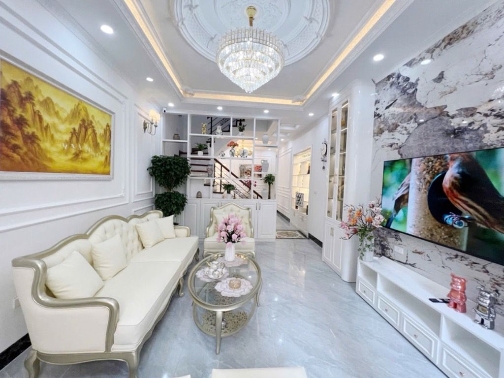 Nhà kim giang, 62mx4 tầng,oto đỗ cửa,giá 10,8 tỷ,sổ đỏ,cực đẹp 15982908