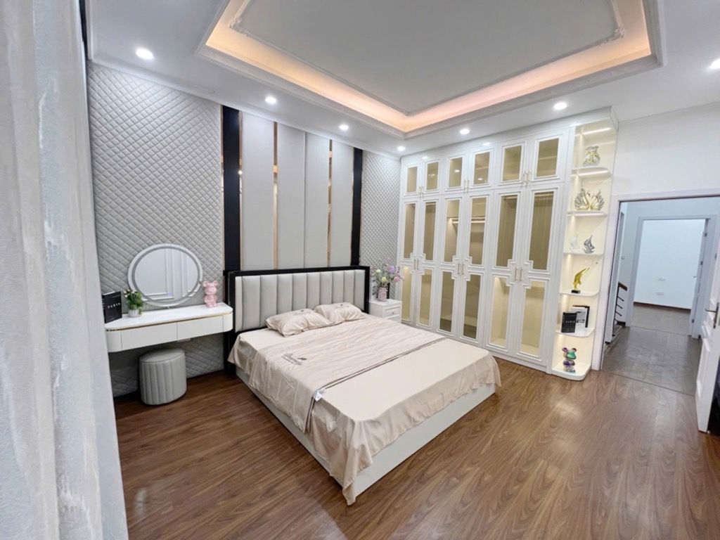 Nhà kim giang, 62mx4 tầng,oto đỗ cửa,giá 10,8 tỷ,sổ đỏ,cực đẹp 15982908