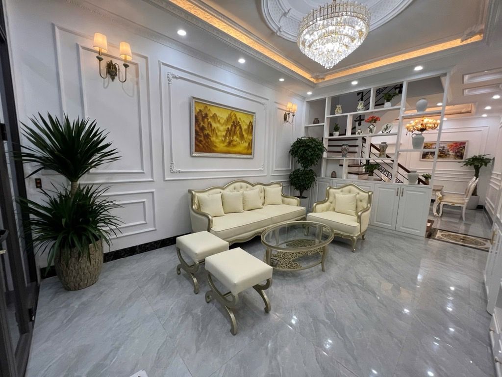 Nhà kim giang, 62mx4 tầng,oto đỗ cửa,giá 10,8 tỷ,sổ đỏ,cực đẹp 15982908