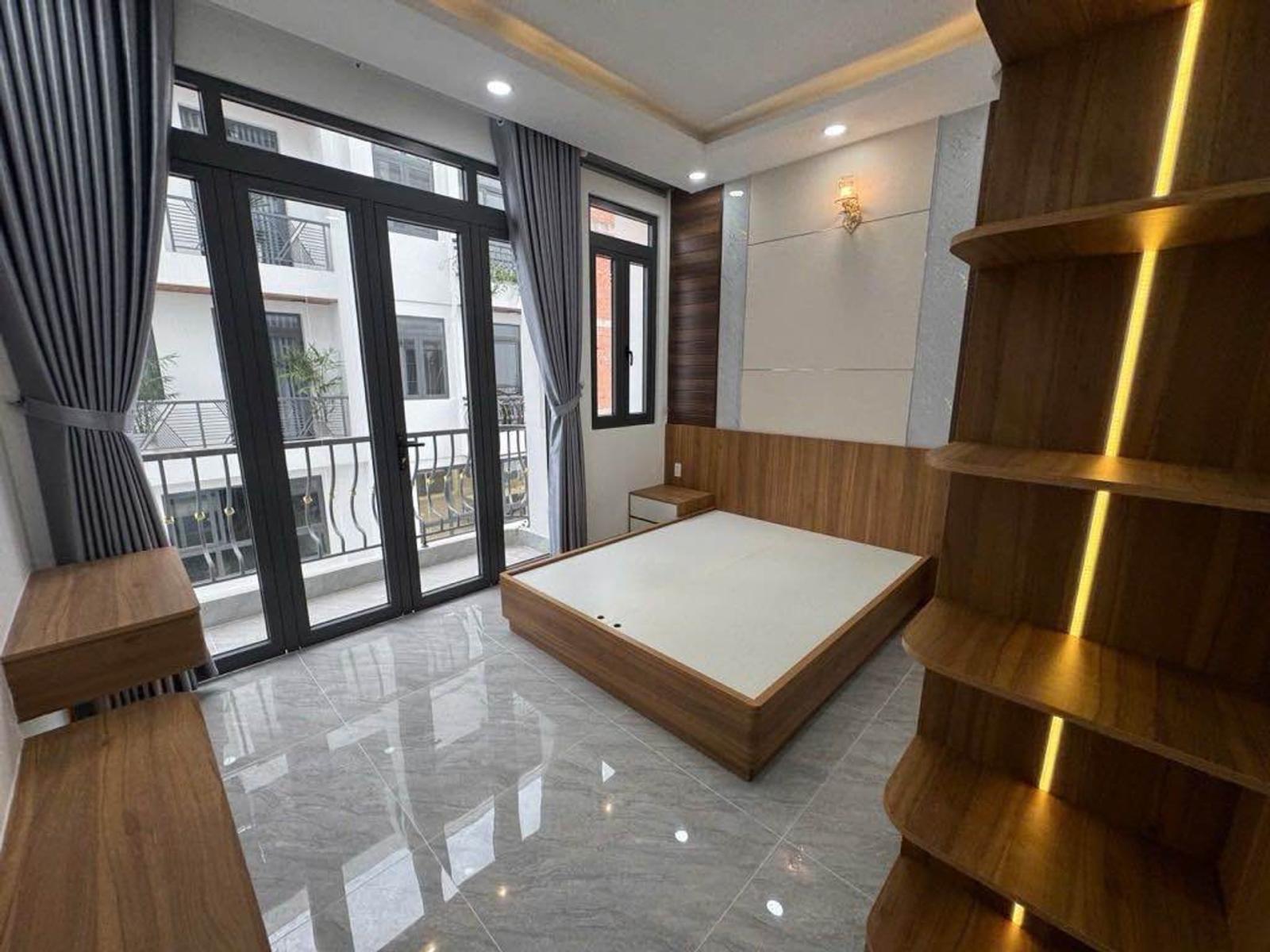 Nhà mới 5 tầng tại khu vực có tiềm năng phát triển ổn định 15983031