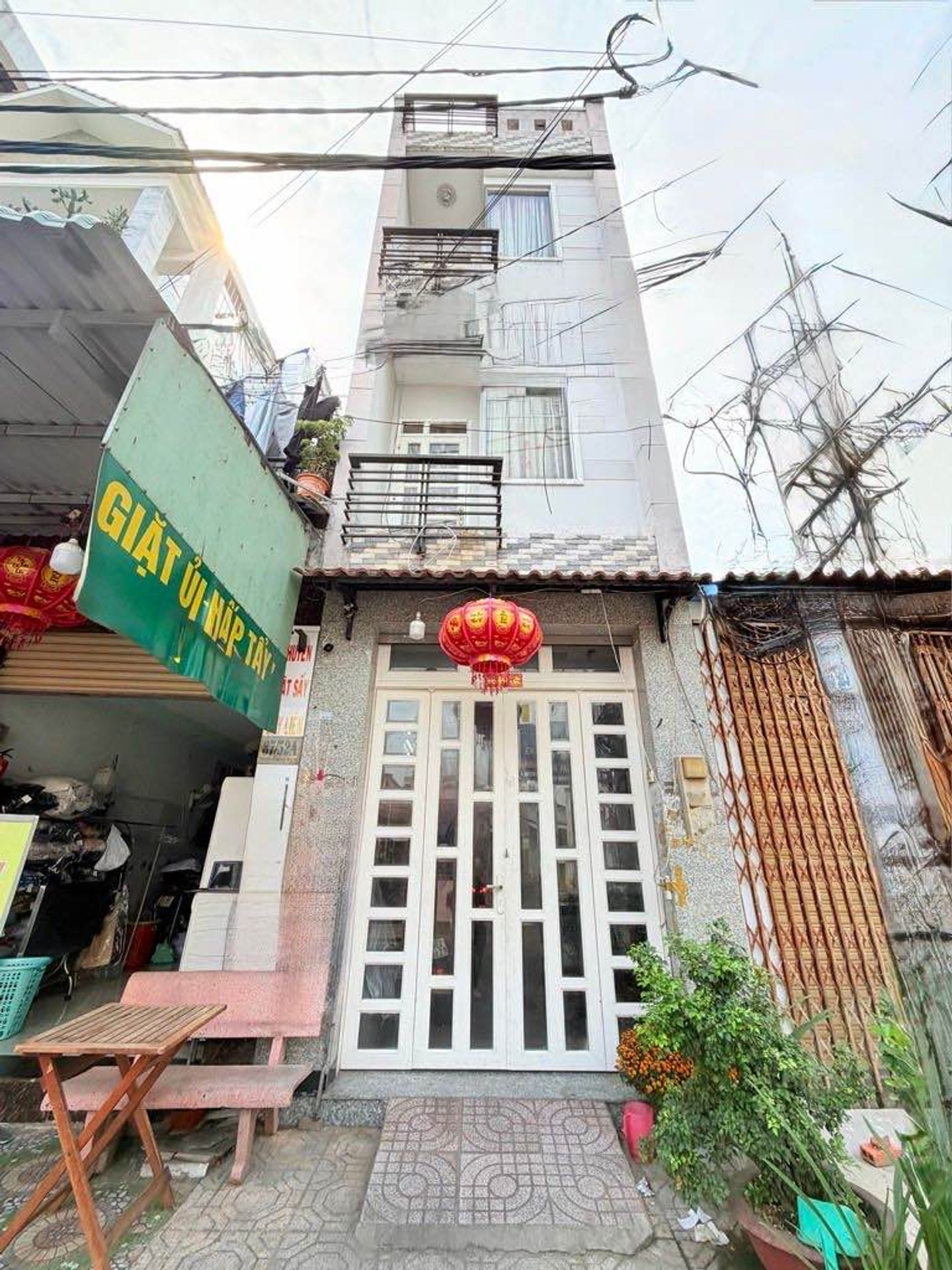 Nhà 3 lầu tân bình, mua ở ngay hẻm xe tải 10m 15983063