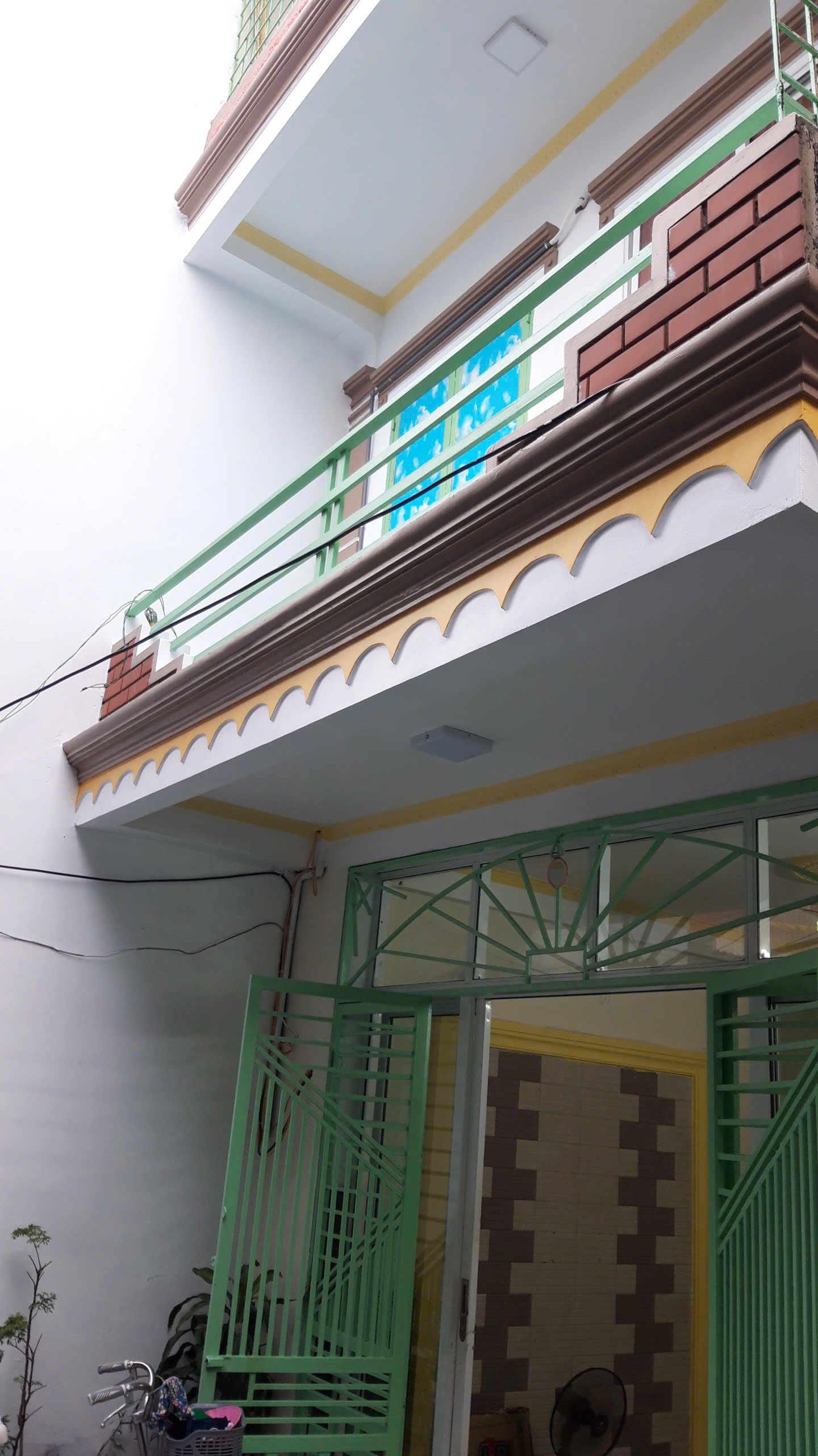 Bán và cho thuê nhà 3 tầng,đủ nội thất,vào ở ngay Số 84A đường Cống Đông, An Hải,Hải Phòng 15983070