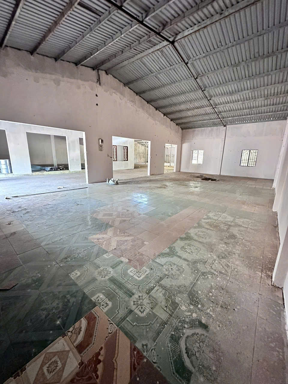 NHÀ XƯỞNG (25x53) MẶT TIỀN BÀU LÁCH – 1.310m² – XÂY DỰNG FULL – GIÁ CHỈ 13 TỶ 15983115