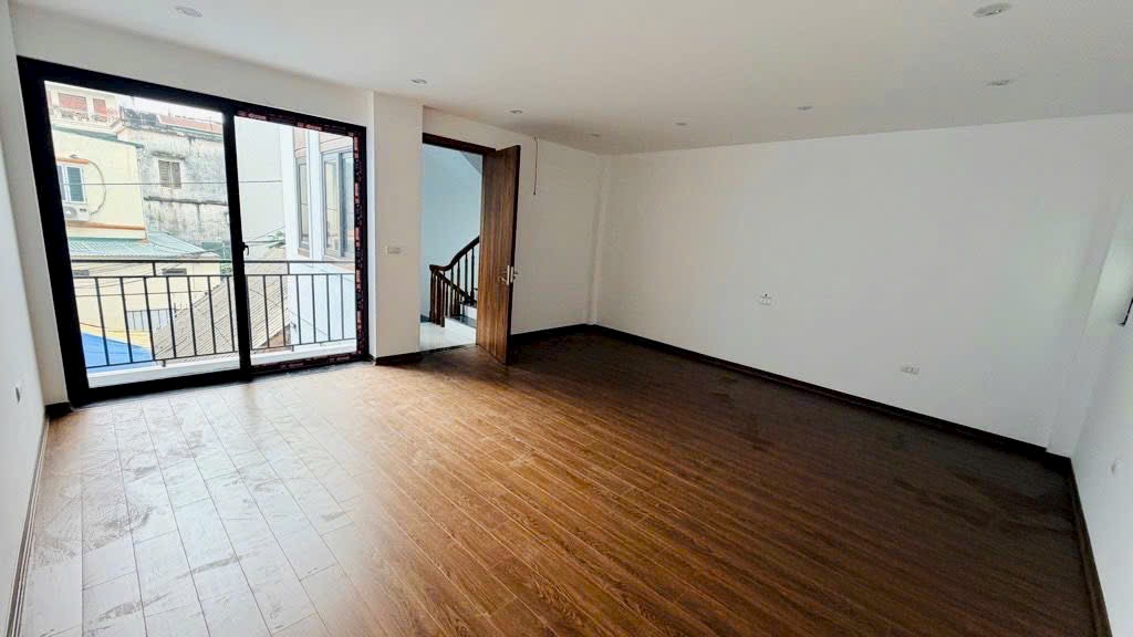 SIÊU HIẾM VỊ TRÍ VÀNG - 57M2 - PHÂN LÔ - THOÁNG SÁNG - Ô TÔ ĐỖ CỔNG - CHỈ 8.X TỶ (CÓ TL) 15983136