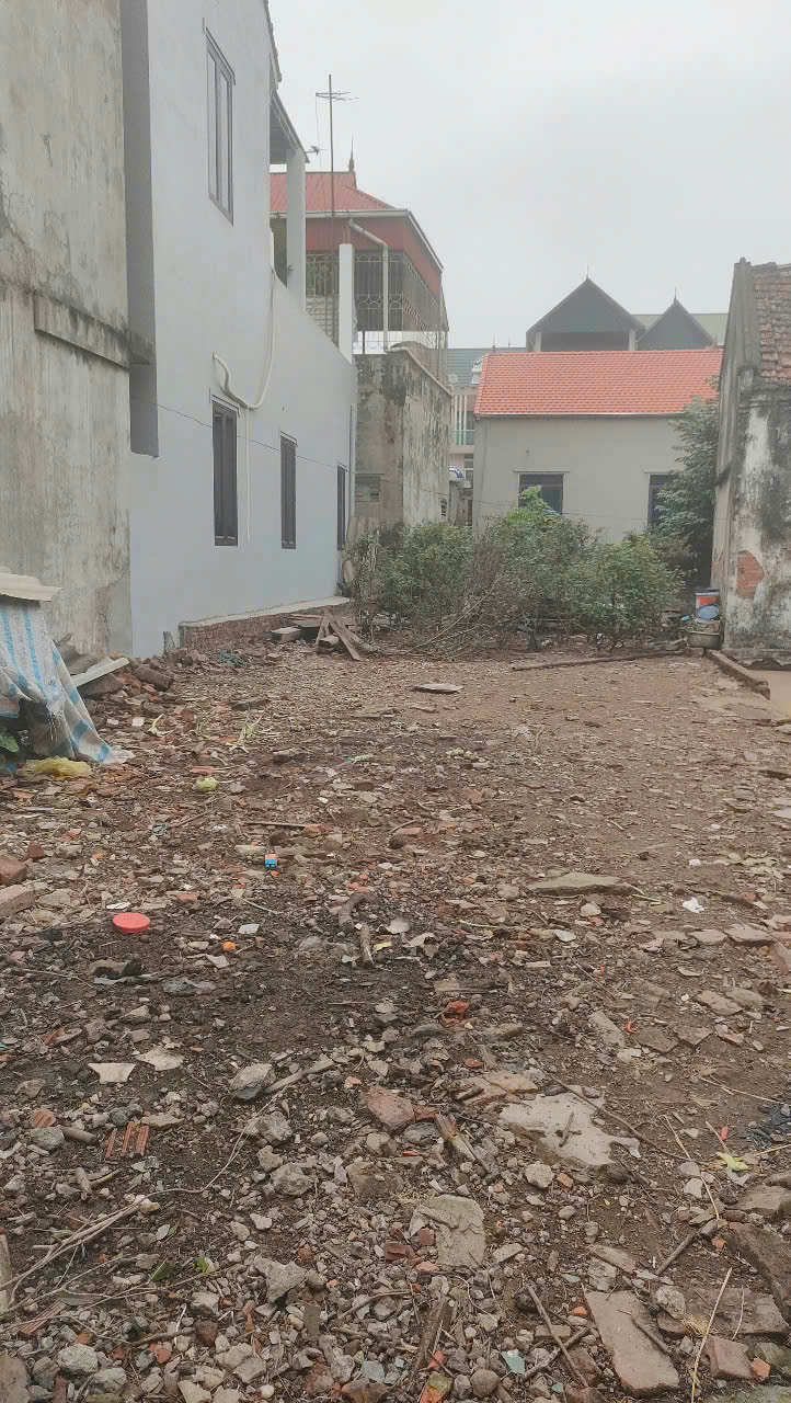 CC CẦN BÁN 110M ĐÁT TT PHÚC THỌ, HÀ NỘI. Ô TÔ VÀO ĐẤT, SÁT QUỐC LỘ 32.
GIÁ ĐẦU TƯ CHỈ 3XTR/M.
LH; 15983163