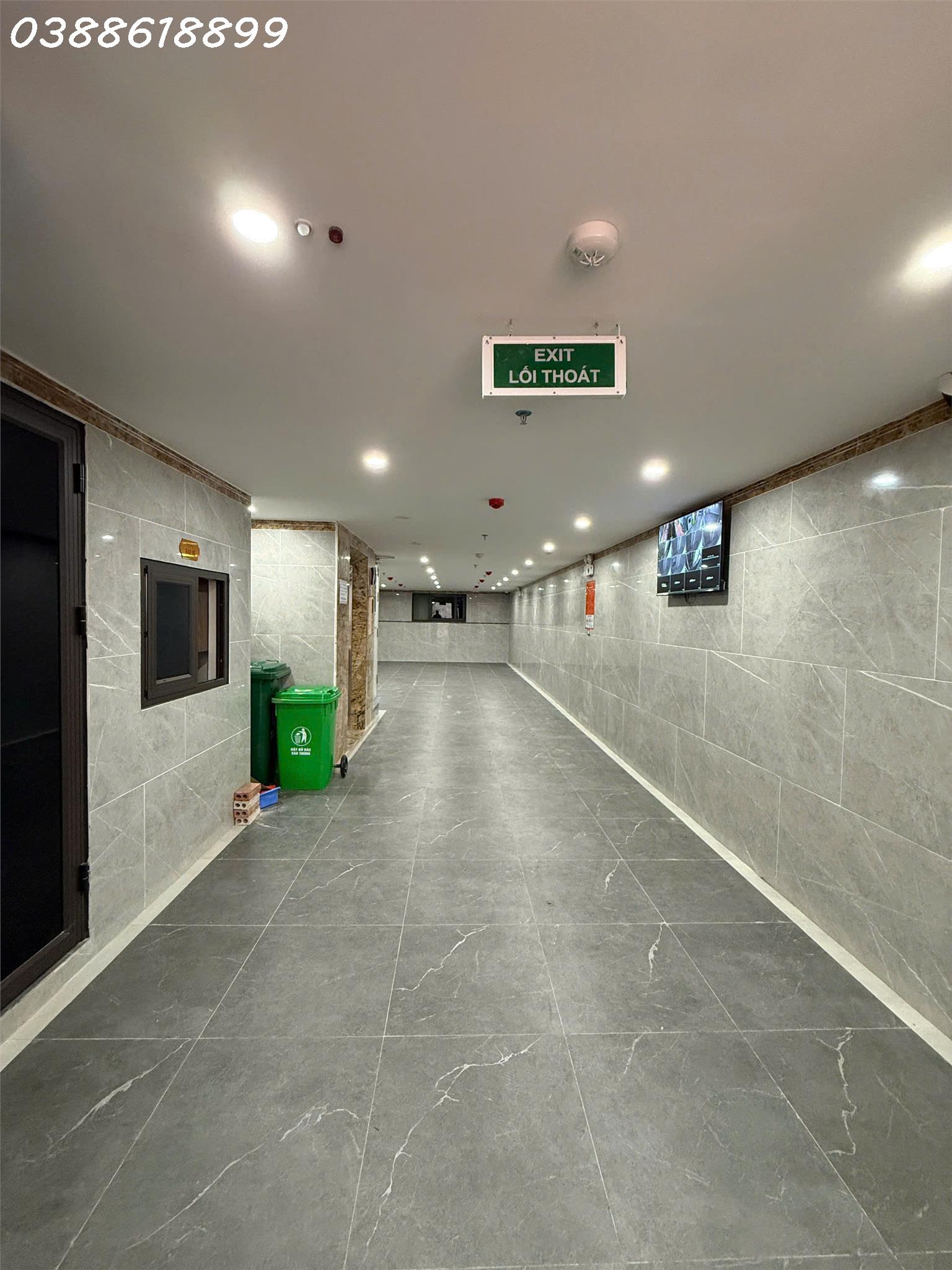 BÁN TÒA CHDV XUÂN LA - TÂY Hồ  162M x 9T, MT 5M -  THANG MÁY- CÓ HẦM - DÒNG TIỀN 200 15983217