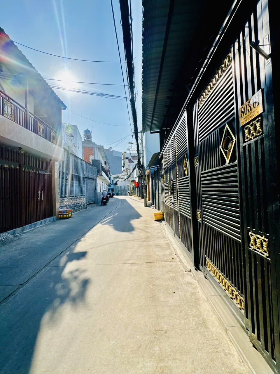 Quận 7 - Nhà đẹp - 74m2 - hẻm ô tô - Chính chủ 1 đời - 3 tầng - 9.8 Tỷ 15983225