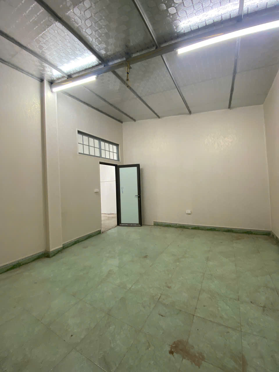 KHO LONG BIÊN – CHÍNH CHỦ CHO THUÊ – XE TẢI VÀO TẬN NƠI 15983235