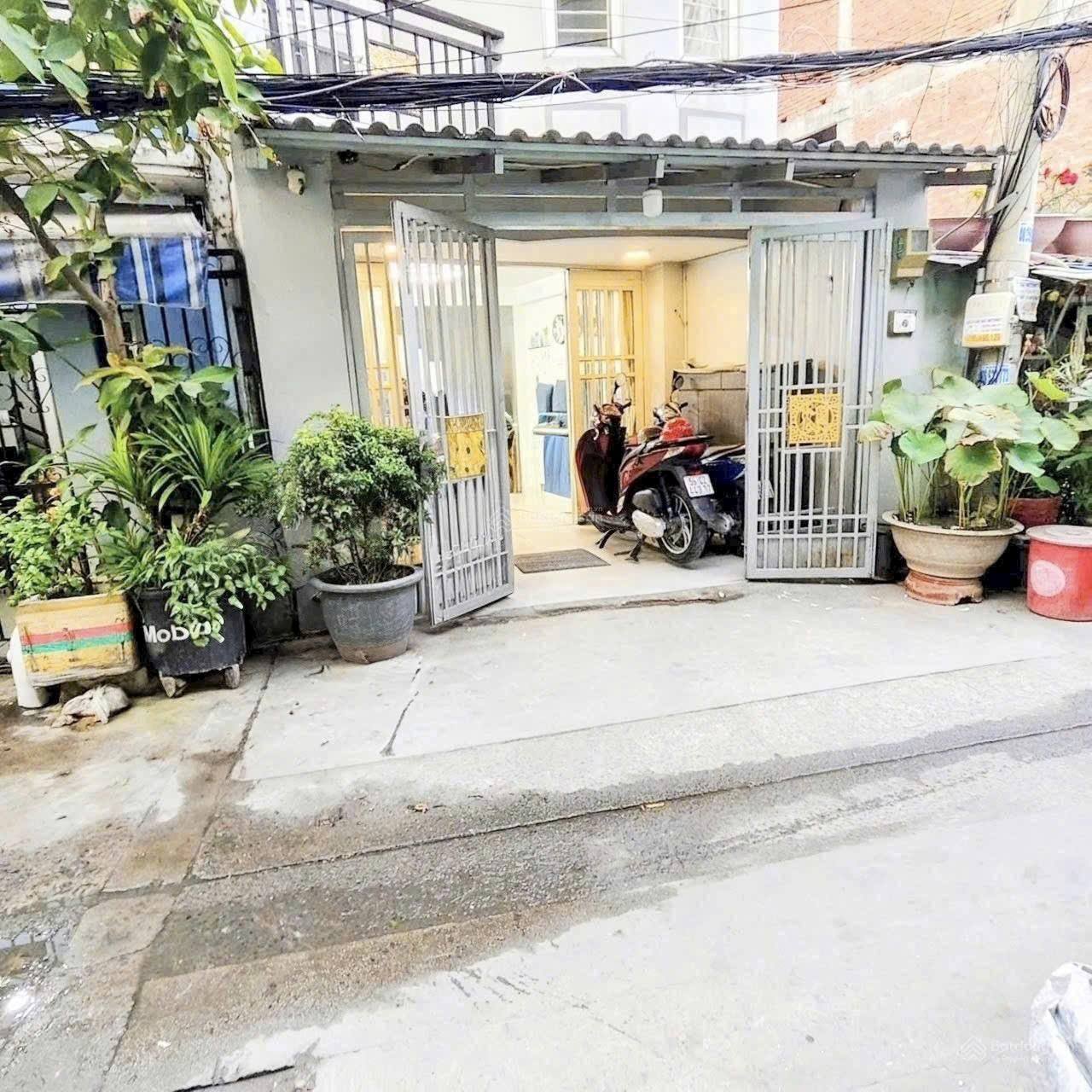 GIÁ RẺ NHẤT QUẬN 7 - NHÀ 4 TẦNG HUỲNH TẤN PHÁT, P. PHÚ THUẬN, QUẬN 7 - GIÁ 4,5 TỶ 15983240