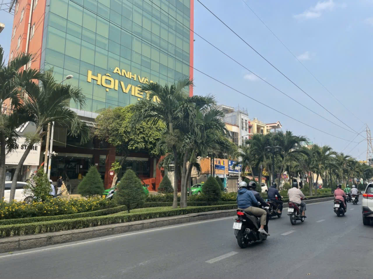 Bán  tòa nhà góc 2 mặt tiền Phan Xích Long Phú Nhuận – dòng tiền 725 triệu/tháng. 15983246