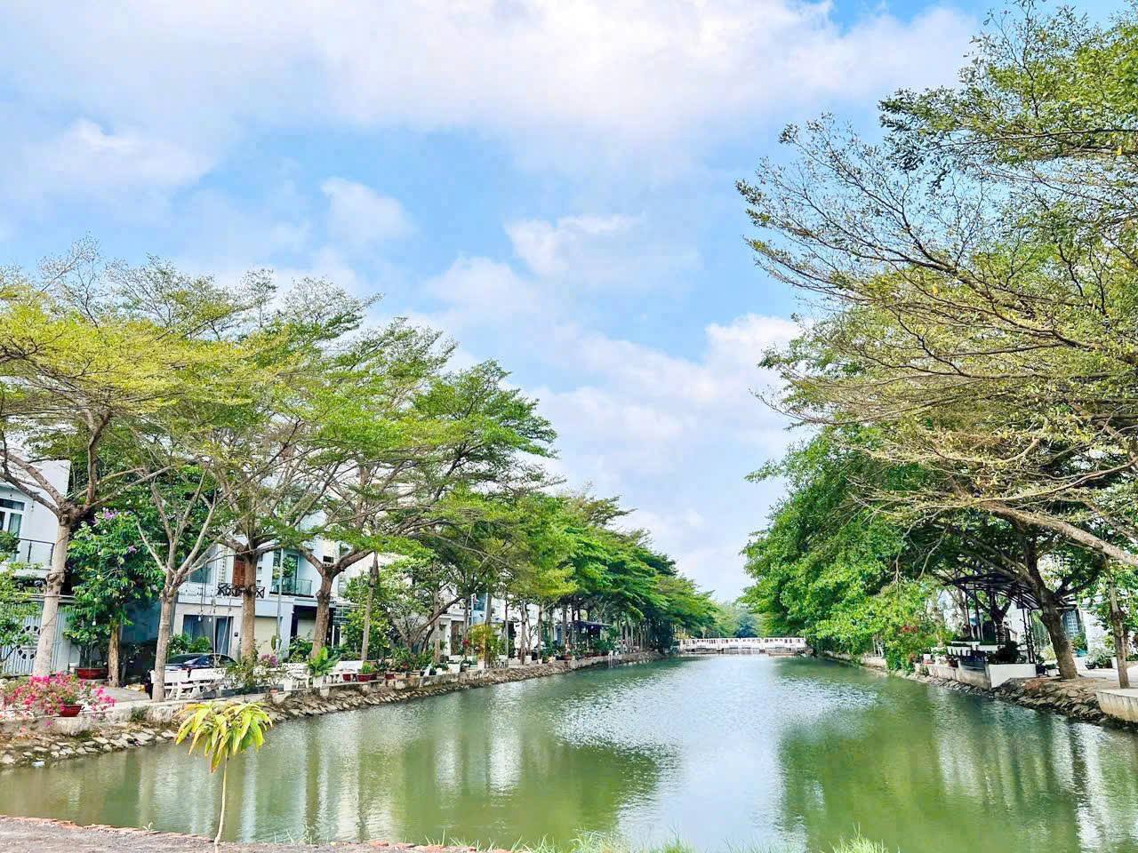 GIẢM 600TR - NHÀ PHỐ VIEW SÔNG - PHẠM HỮU LẦU, QUẬN 7 - GIÁ 13 TỶ 15983251