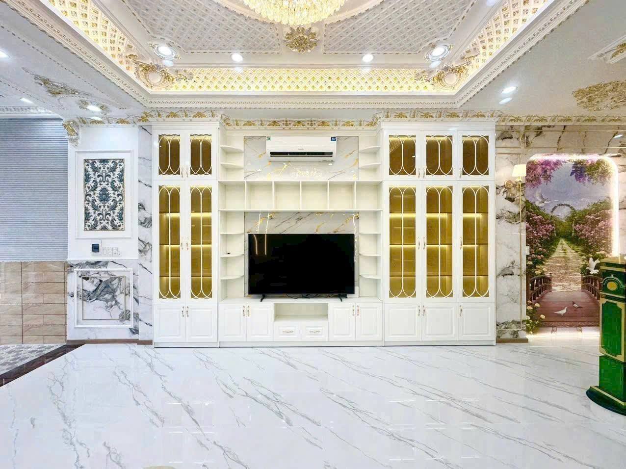 NHÀ TÂN CỔ ĐIỂN CÓ GARA Ô TÔ - ĐÀO TÔNG NGUYÊN, NHÀ BÈ - GIÁP QUẬN 7 - GIÁ 8,8 TỶ 15983257