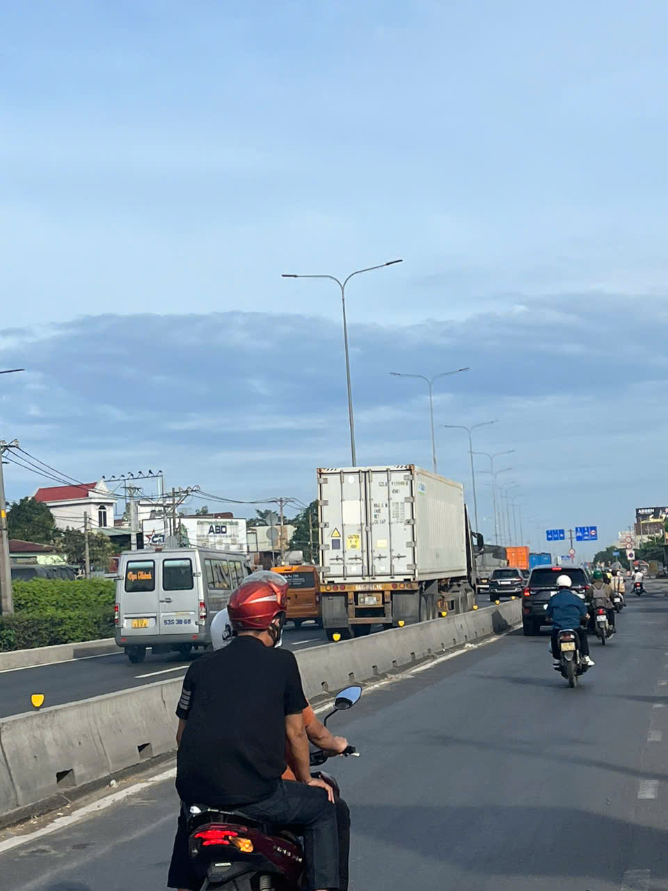 ĐẤT 2 MẶT TIỀN GẦN QUỐC LỘ 1A – TỔNG DT: 2.744M² – CHỈ 20 TỶ 15983292