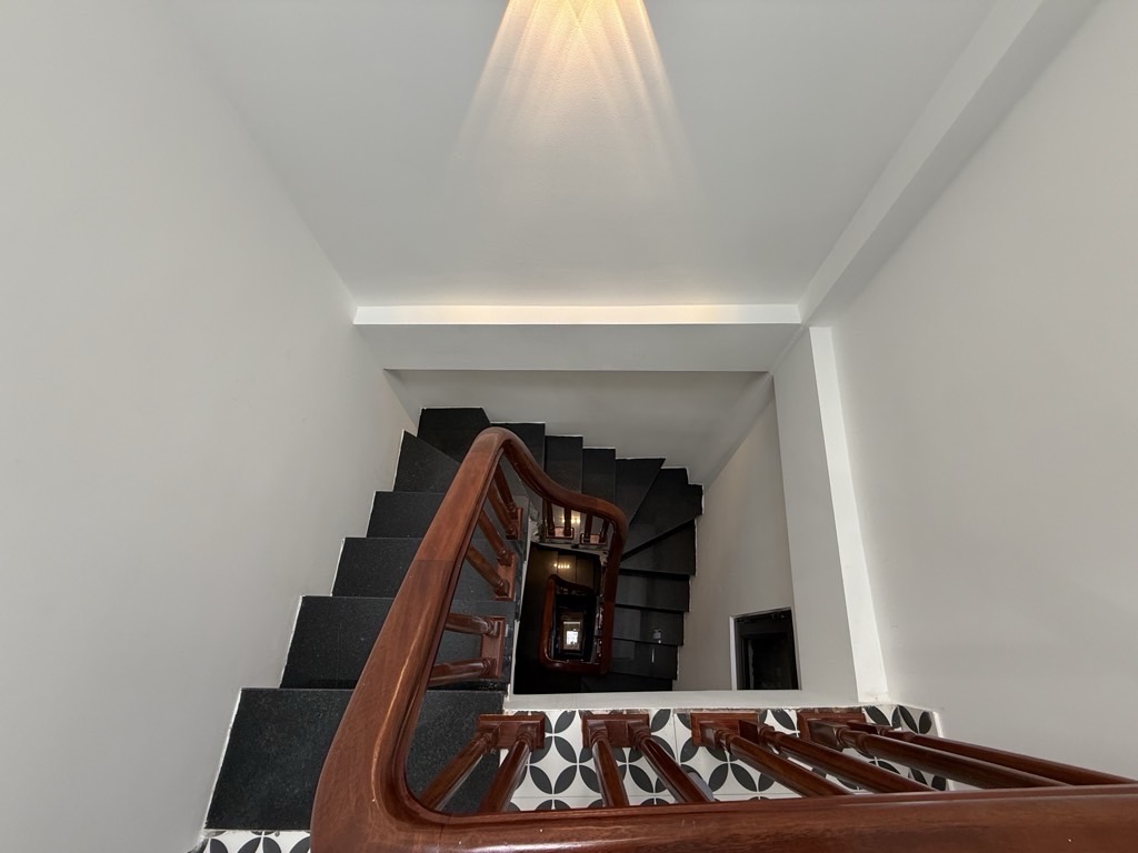 🔥 MẶT NGÕ KHUÔNG TRUNG – Ô TÔ THÔNG – THANG MÁY – KINH DOANH ĐỈNH 🔥 15983308