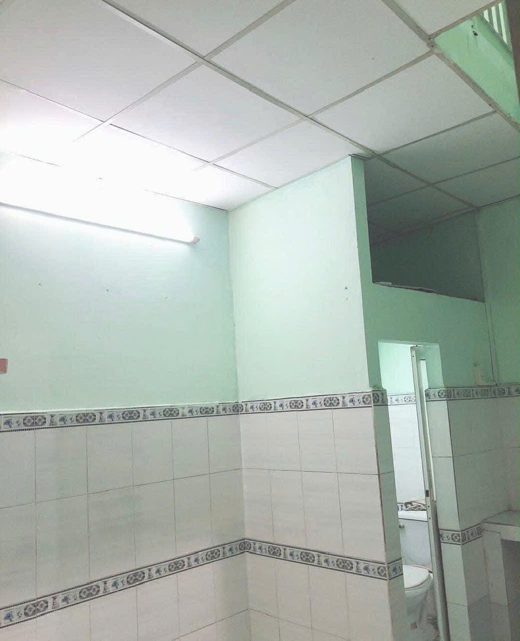 NHÀ ĐẸP – GIÁ TỐT  – CHÍNH CHỦ CẦN BÁN Tại hẻm 241, Tân Hòa Đông, HCM 15983315