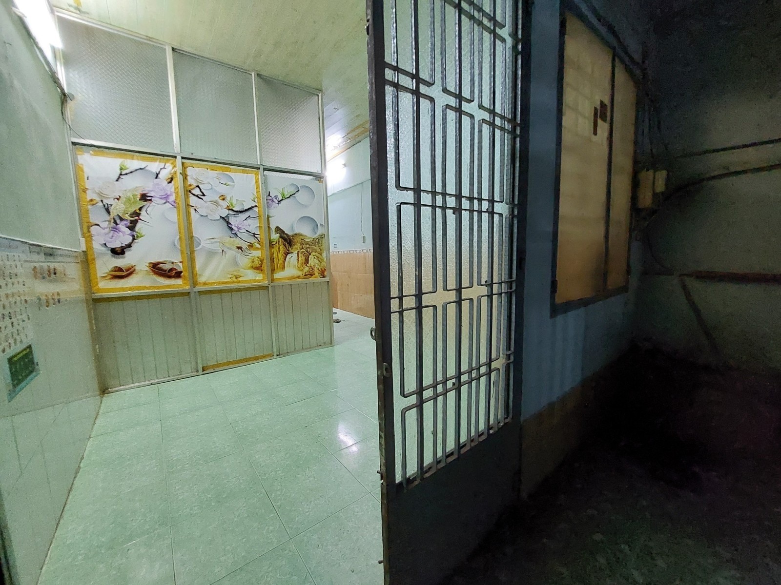 NHÀ HIẾM 7.5*8.5 2-CN56M CĂN RIÊNG BIỆT-SÁT CẦU VƯỢT QUANG TRUNG
GẦN PHẦN MỀM QUANG TRUNG-TO KÝ 15983332