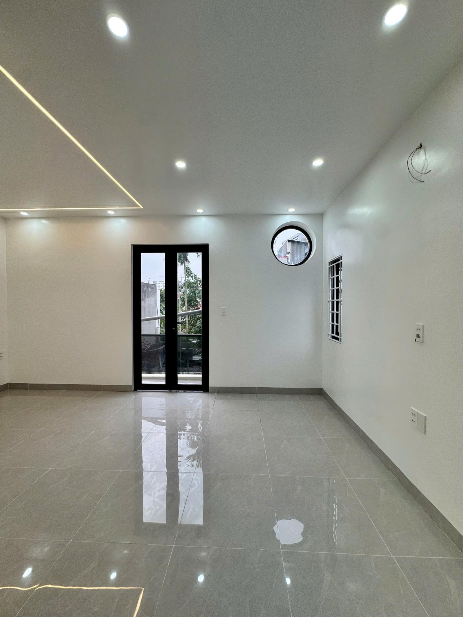 Cần Bán căn nhà phố Lê_Lai Ngô Quyền xây mới tinh  phong cách Hiện đại Sang Trọng - Đẳng cấp 15983353