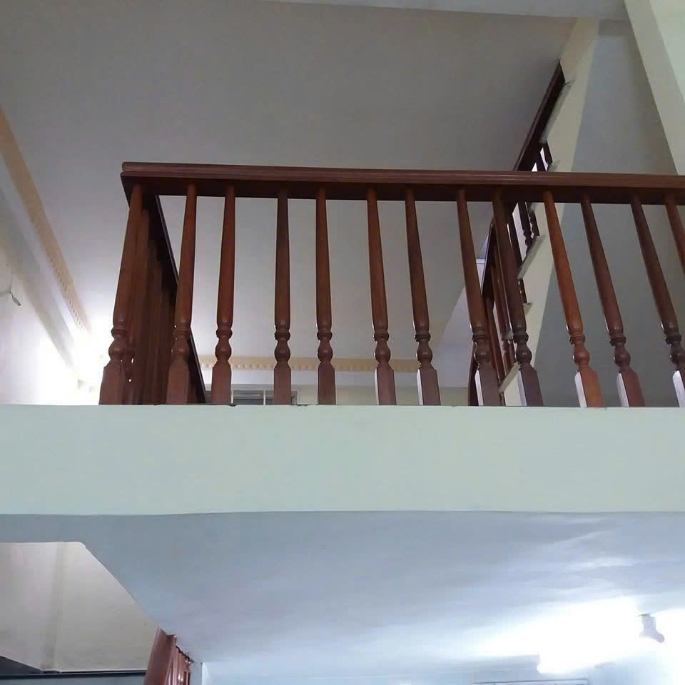 CHO THUÊ NHÀ 3,5 TẦNG – NGÕ 207 BÙI XƯƠNG TRẠCH , KHƯƠNG TRUNG, THANH XUÂN, HÀ NỘI– GIÁ 13 15983381