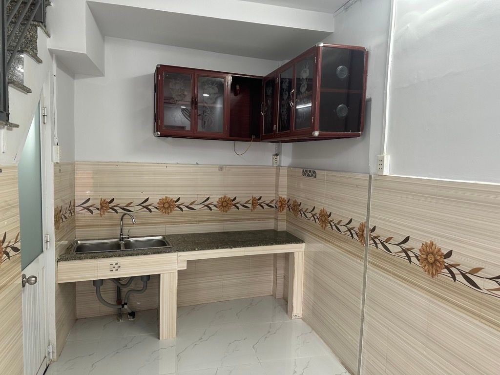 HẺM THÔNG NI SƯ HUỲNH LIÊN 20m2, 2PN, hơn 2 tỷ
 15983402
