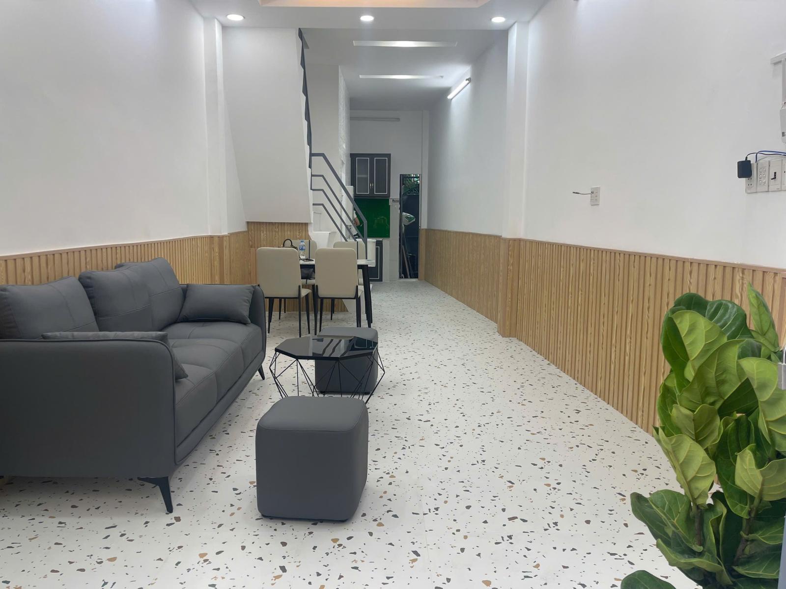 bán nhà hẽm Vip 291 Võ Văn Tần . trung tâm Quận 3 15983407