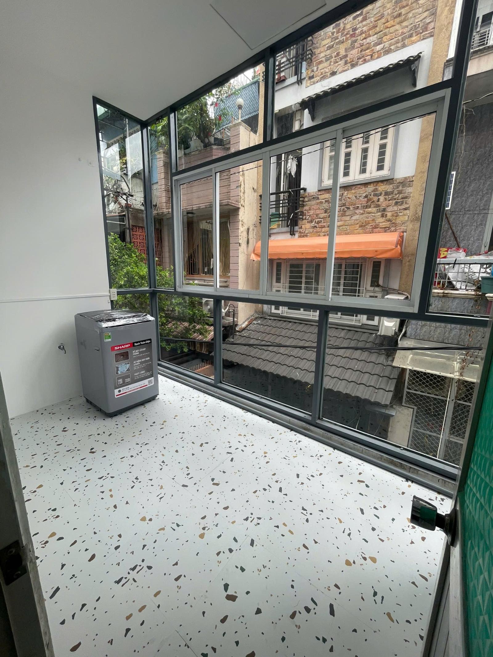 bán nhà hẽm Vip 291 Võ Văn Tần . trung tâm Quận 3 15983407