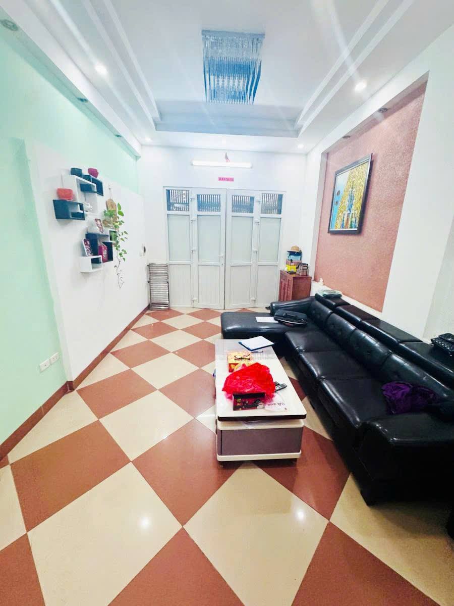 GIẢM GIÁ SỐC – NHÀ ĐẸP HOÀNG HOA THÁM – NHỈNH 8 TỶ - NGÕ Ô TÔ 15983408