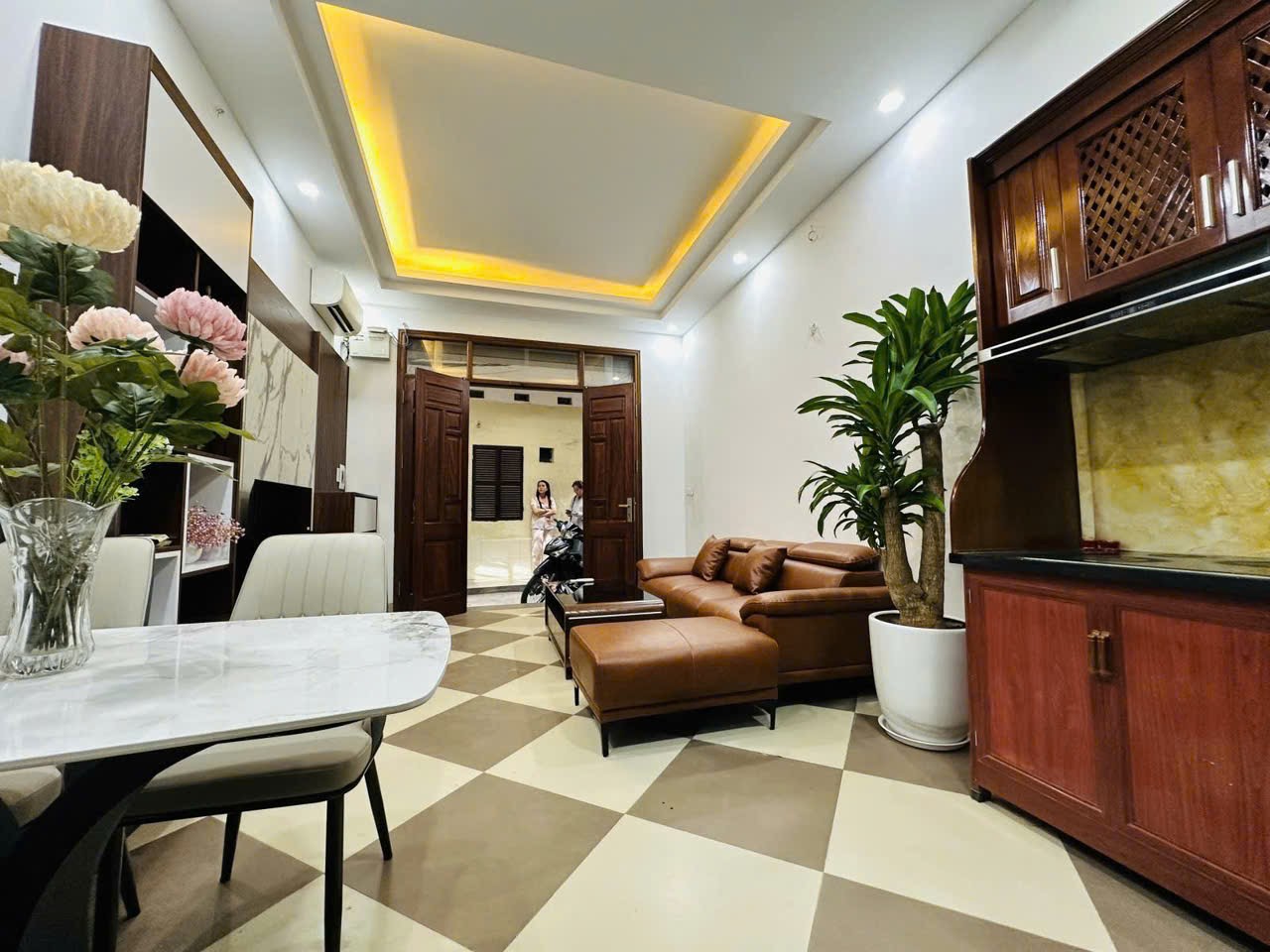 NHÀ ĐẸP FULL ĐỒ Văn Chương, Đống Đa DTSD 40M X 5T giá 12tr 15983509