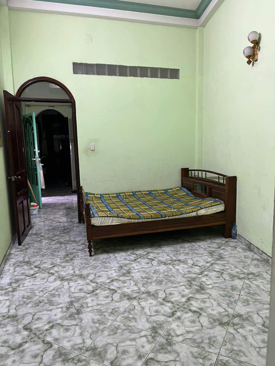 CHÍNH CHỦ CHO THUÊ PHÒNG 50M2 MẶT TIỀN 616 NGUYỄN KIỆM (P.14) PHÚ NHUẬN. HCM 15983512