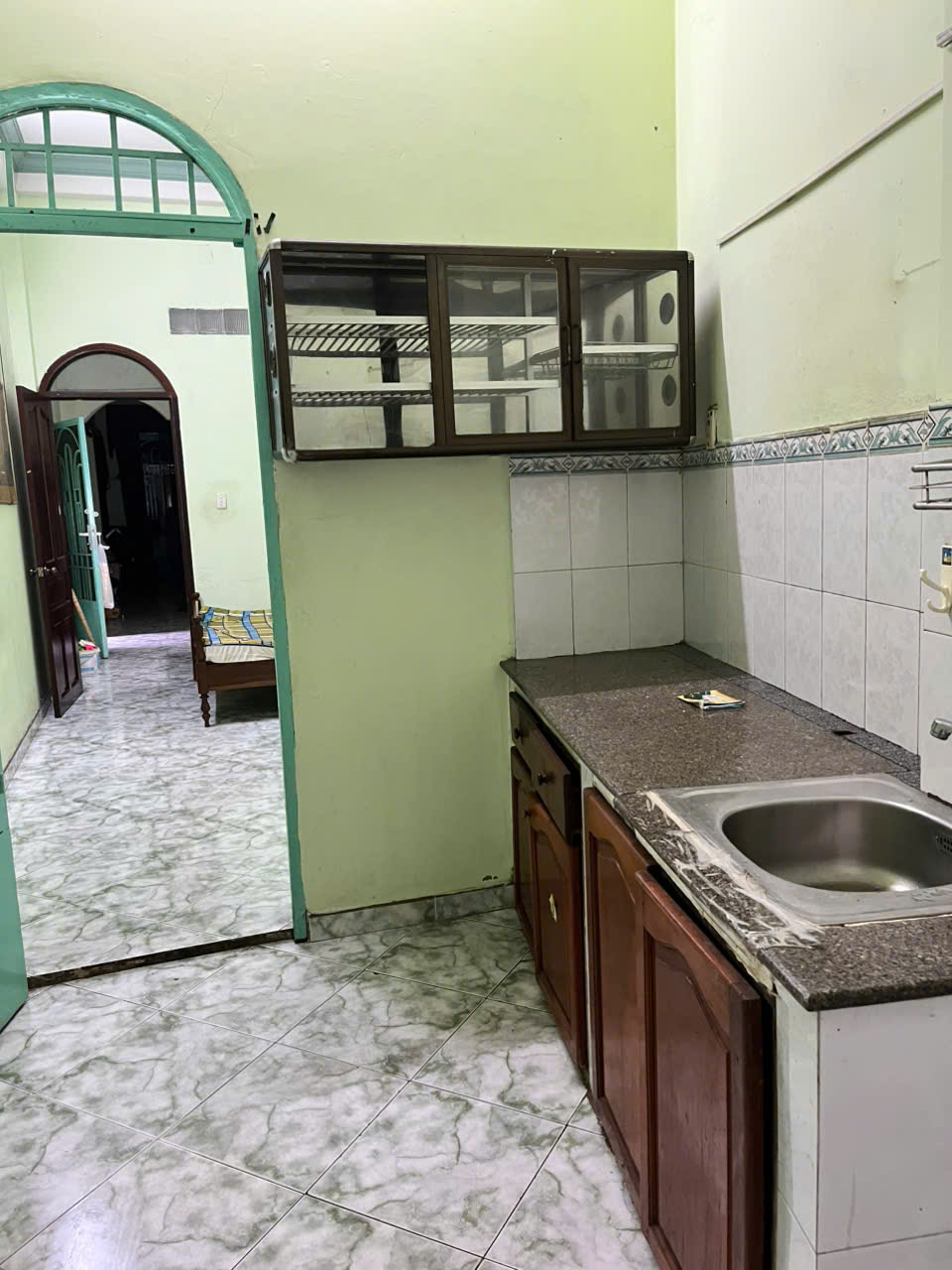 CHÍNH CHỦ CHO THUÊ PHÒNG 50M2 MẶT TIỀN 616 NGUYỄN KIỆM (P.14) PHÚ NHUẬN. HCM 15983512