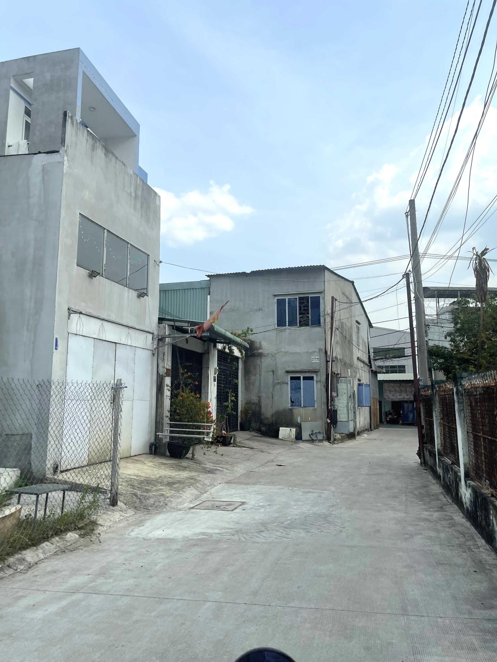 Bán Nhà Hiệp Bình Phước Thủ Đức 70m2, 3PN, Hẻm Ô Tô, Nhà 4 Tầng, Gần BV Hạnh Phúc, Giá 6,5 Tỷ 15983522