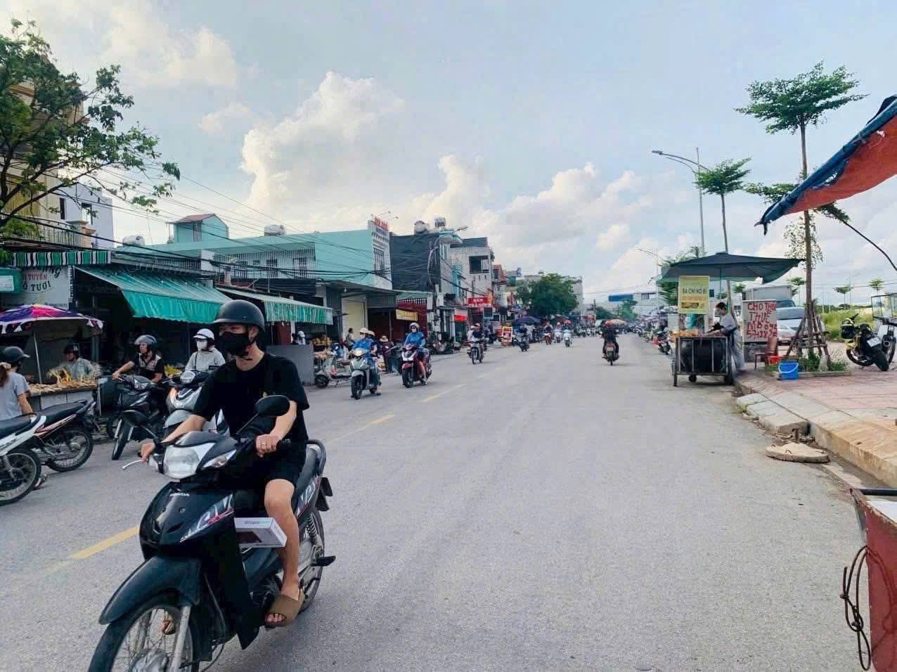 BÁN ĐẤT 117,5m2 MẶT ĐƯỜNG ĐỒNG NẺO – ĐỒ SƠN
 15983541