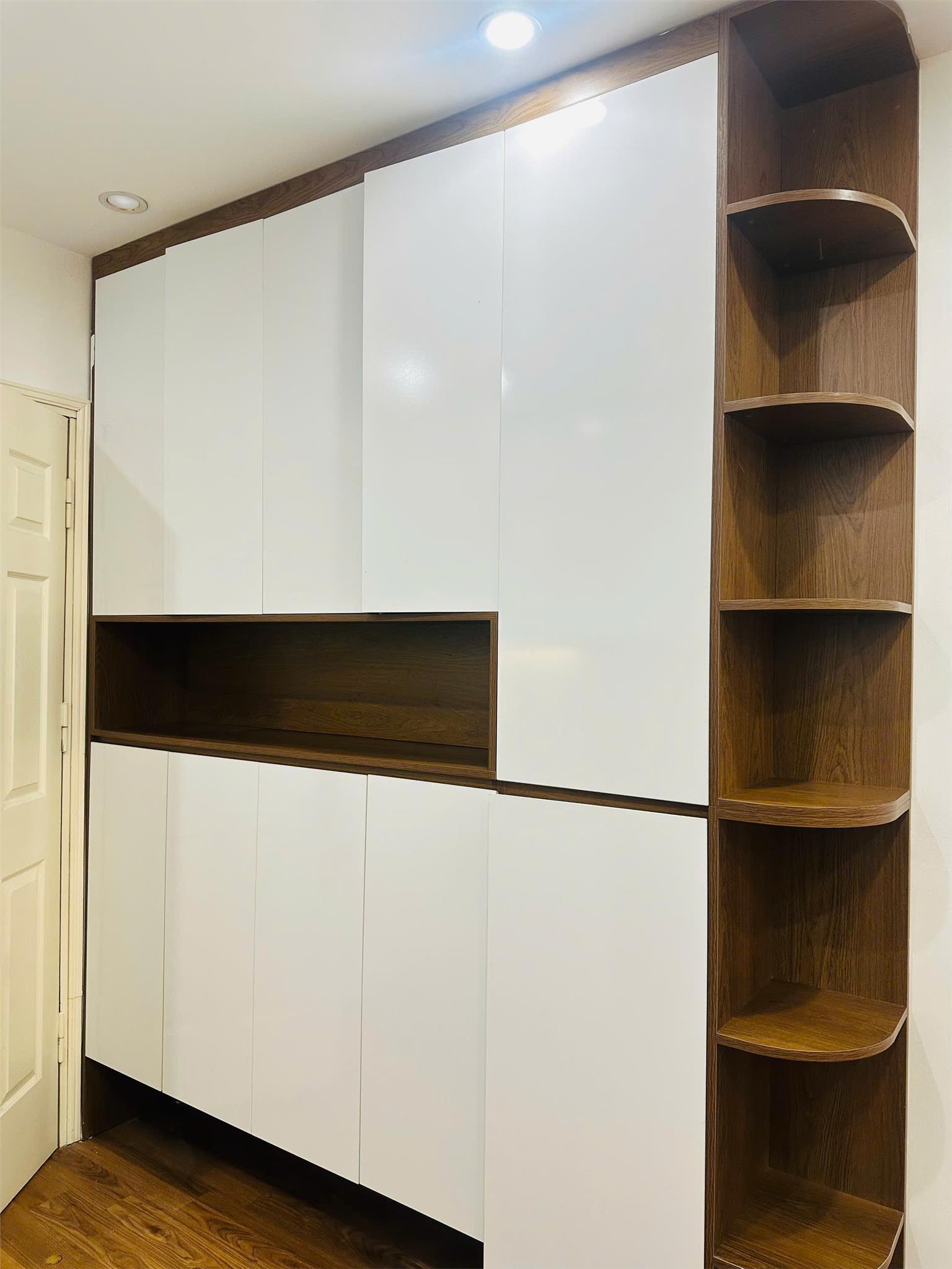 Chính chủ  bán căn hộ cc An Lạc Phùng Khoang 3n2vs  lô góc nội thất đep 6,2 tỷ ở ngay 15983568