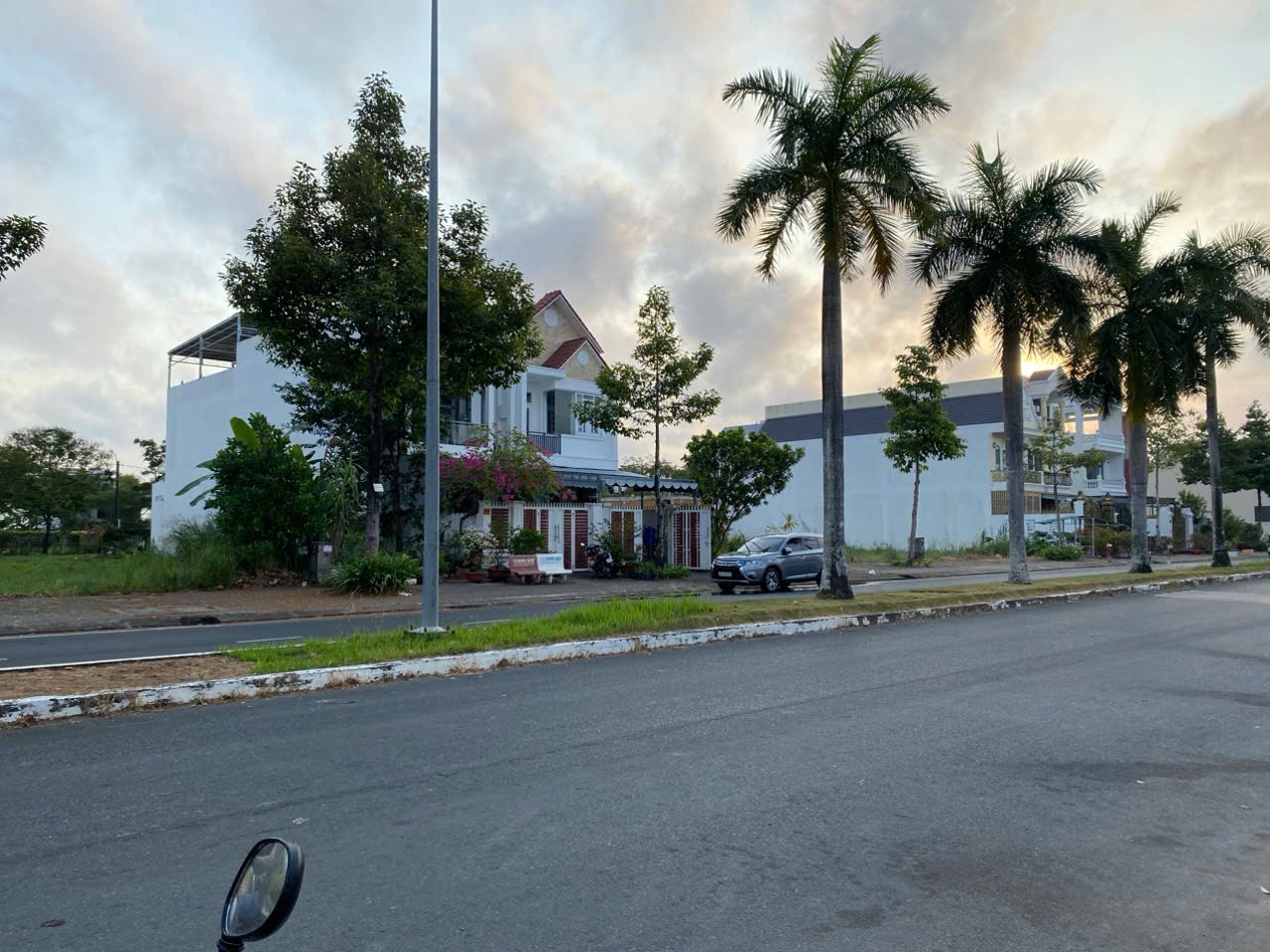 ĐẤT ĐẸP - Bán GẤP Lô Đất Tiềm Năng MẶT TIỀN Đường Châu Văn Liêm, Phường 9, Thành phố Cà Mau 15983638