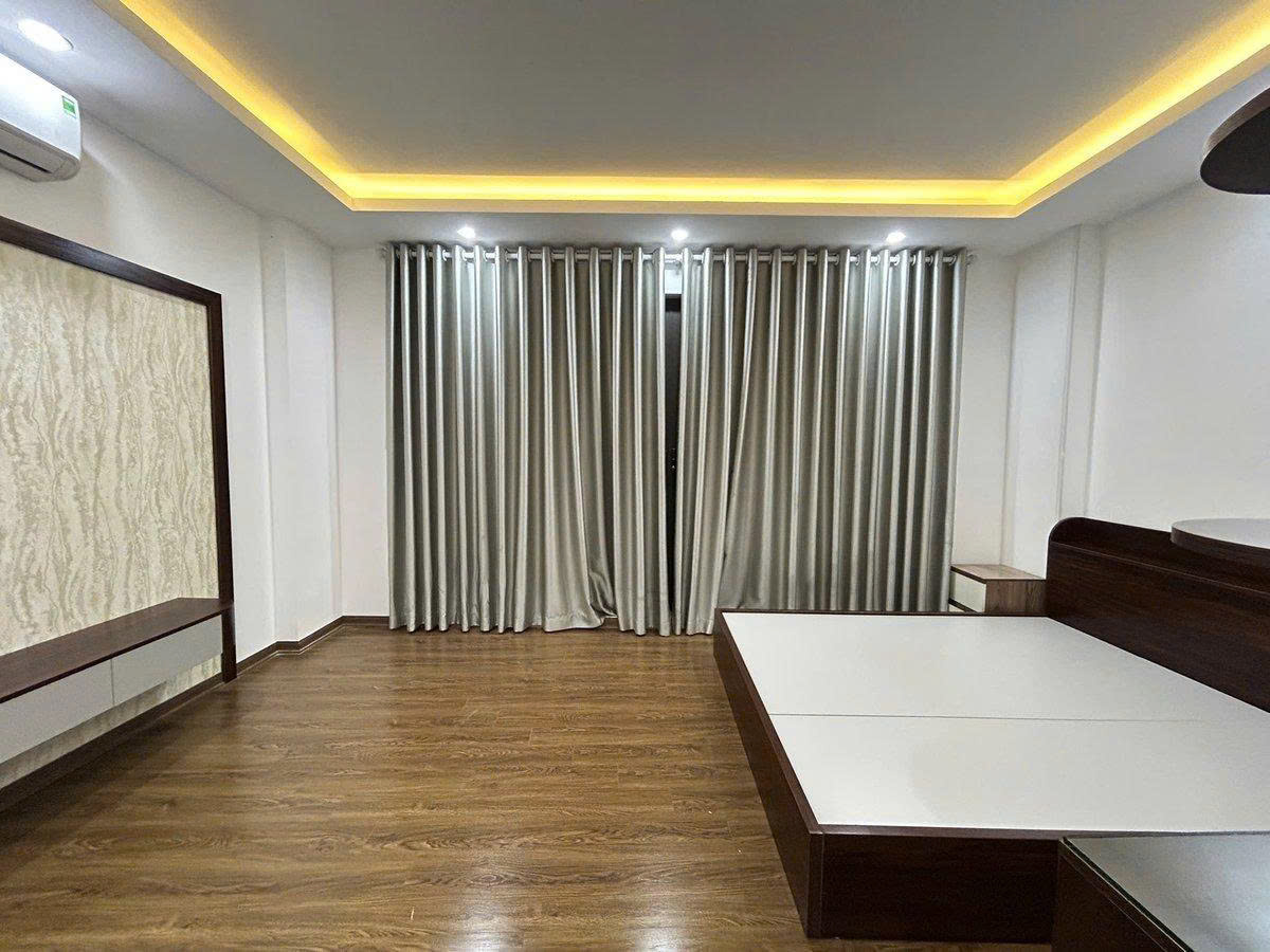 BÁN NHÀ PHAN ĐÌNH GIÓT – HÀ ĐÔNG  40m² – 5 TẦNG – 8.X TỶ 15983672