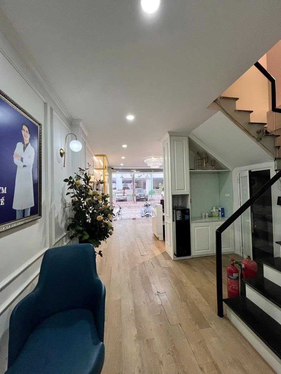 HÀNG KỊCH ĐỘC - LÕI ĐỐNG ĐA -  8 TẦNG THANG MÁY KINH DOANH 15983710