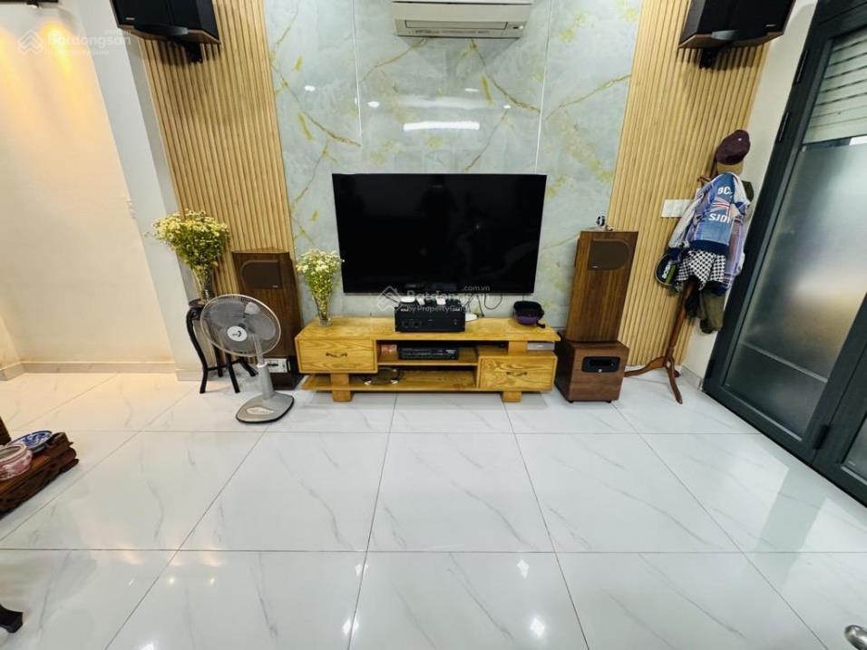 Bán Nhà Mặt Tiền Dương Quảng Hàm, Gò Vấp 4x13m, 3 Tầng, Kinh Doanh Sầm Uất 13.7 Tỷ TL 15983723