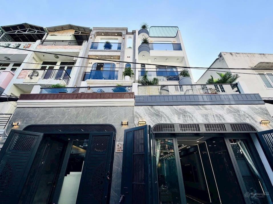 Siêu phẩm Nhà to cửa rộng - đường xe hơi vị trí: Quang Trung, AHT, Gò Vấp 15983724