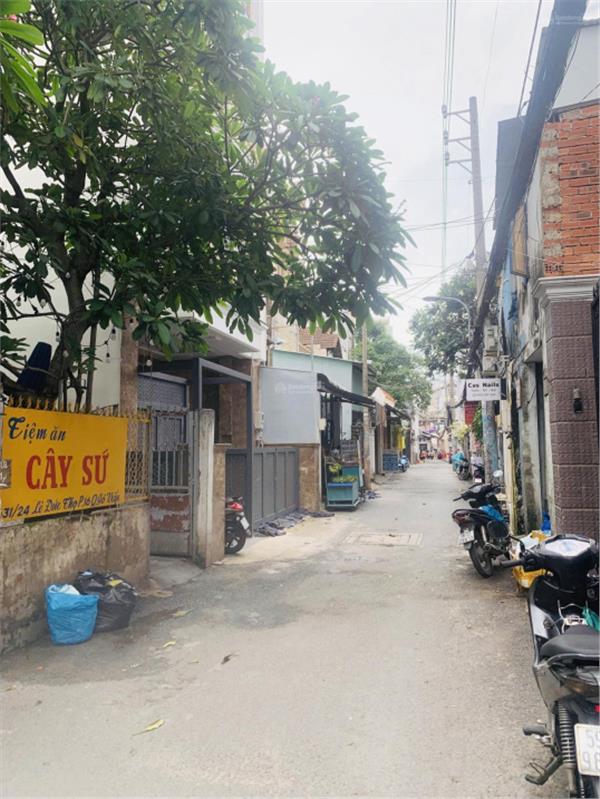 Bán nhà cấp 4 HXH 631 Lê Đức Thọ, P16 4.2x24m (CN 102m2) tặng GPXD 5 lầu giá 8.xxtỷ còn TL 15983768