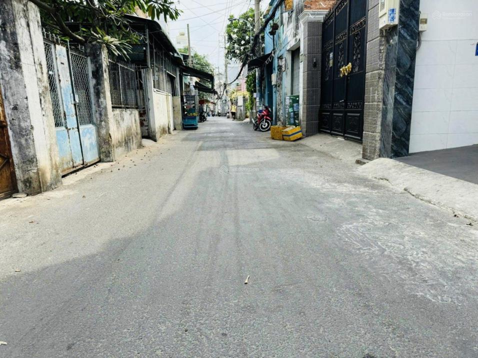 Bán nhà cấp 4 HXH 631 Lê Đức Thọ, P16 4.2x24m (CN 102m2) tặng GPXD 5 lầu giá 8.xxtỷ còn TL 15983768