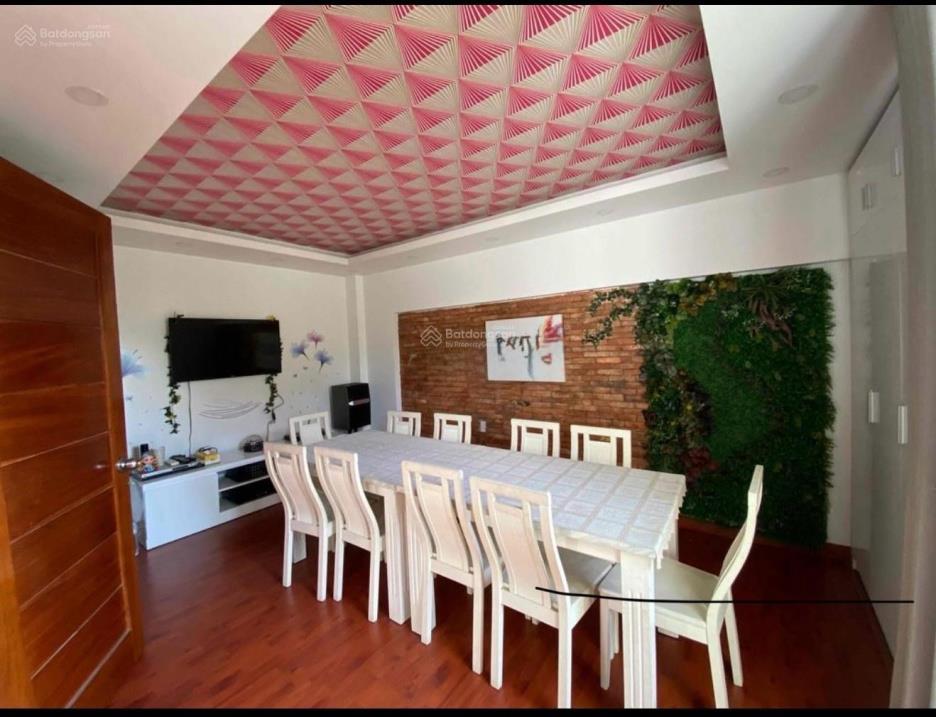 Bán nhà 2MT HXH 5m Thông tại 1122/ QUANG TRUNG, P8,DT 5,5x12m (CN 60m2) 1tr3l Sân Thượng Giá 9,5 tỷ 15983770