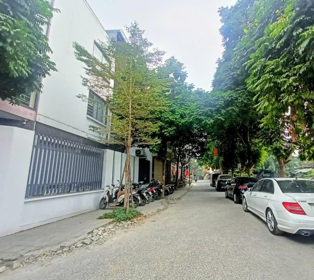 Chính chủ bán biệt thự lô góc KĐT An Lạc Phùng Khoang 130m giá bán liên hệ 0982685739 15983810
