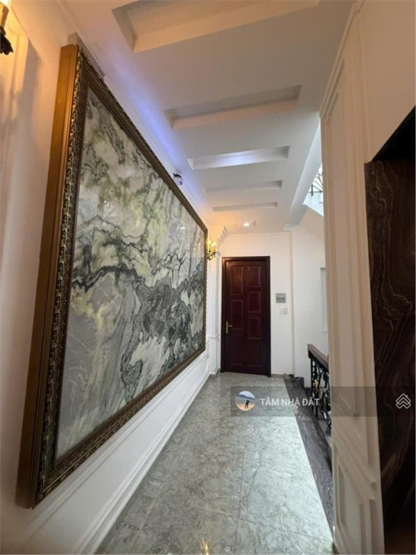 Gần Siêu Thị Emart Gò Vấp ! Cực Phẩm Phan Văn Trị 5x17m (CN 83m2, 313m2 sàn) + 5 Tầng Thang Máy 15983835