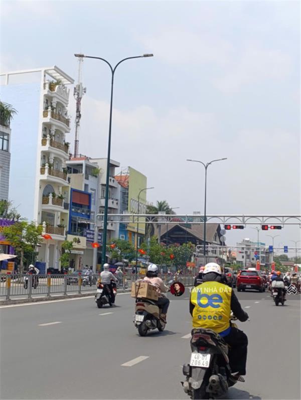 Nhà đẹp xinh full nội thất Dương Quảng Hàm + 5 tầng mới cứng + giá 7,45 tỷ + gọi ngay 0933523239 15983882