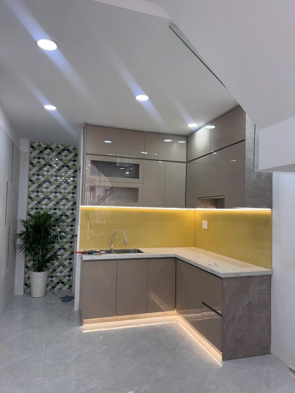 SIÊU PHẨM NHÀ MỚI – 4 TẦNG – KHU DÂN CƯ CAO CẤP 15983986