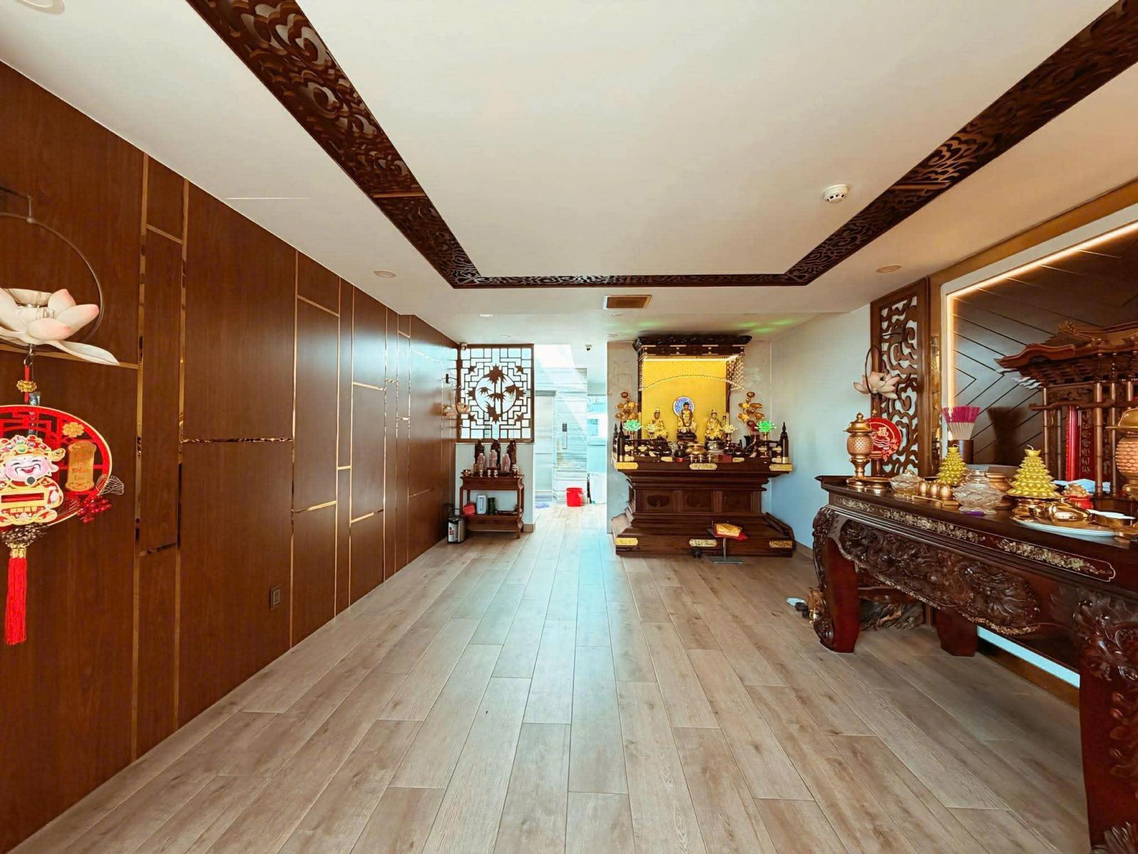 **Bán nhà Mặt tiền Nguyễn Đình Khơi** p4, Tân Bình; (5*25) 7 tầng 15983995